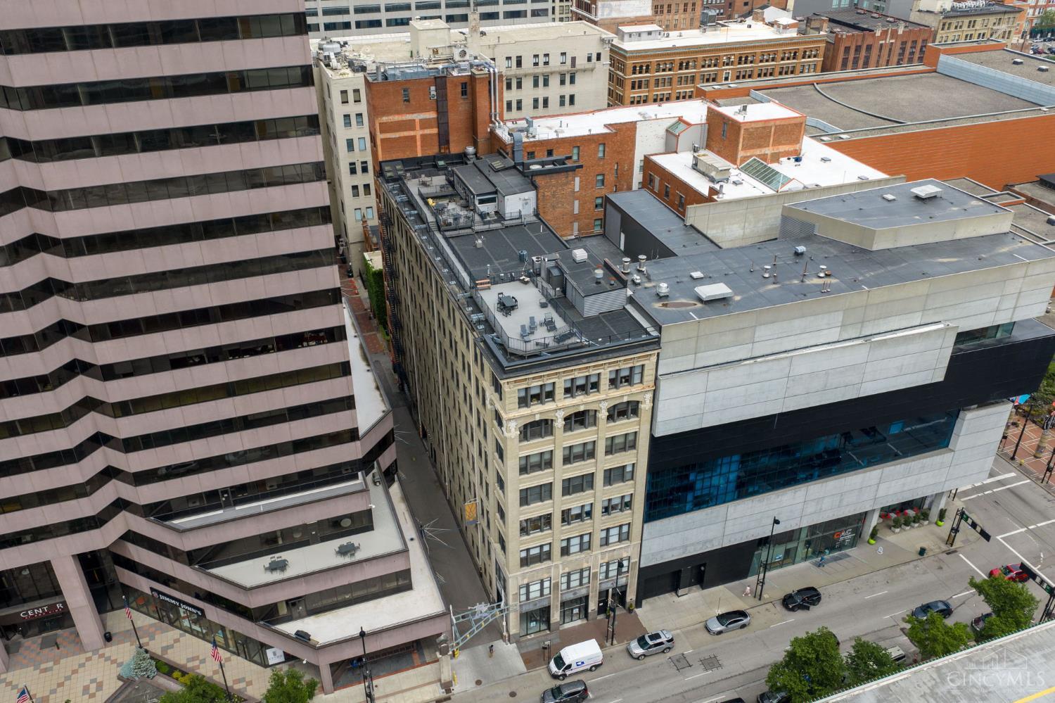 26 E Sixth Street 702