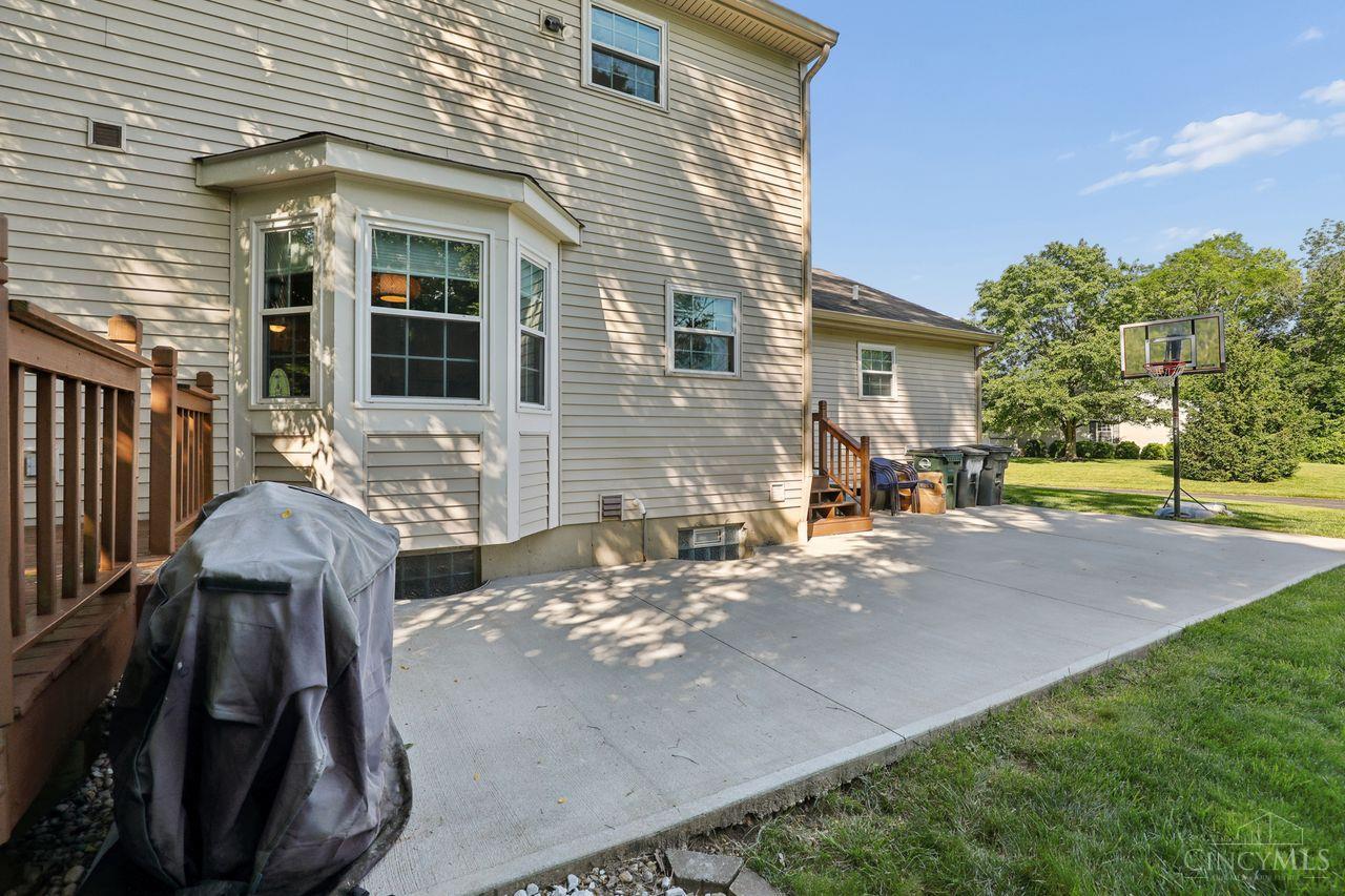4510 Hutchinson Glen Drive