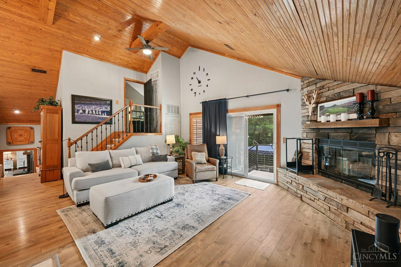 2958 Wooded Vista Court