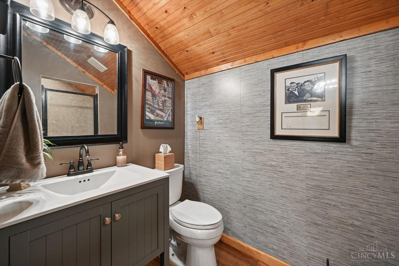 2958 Wooded Vista Court