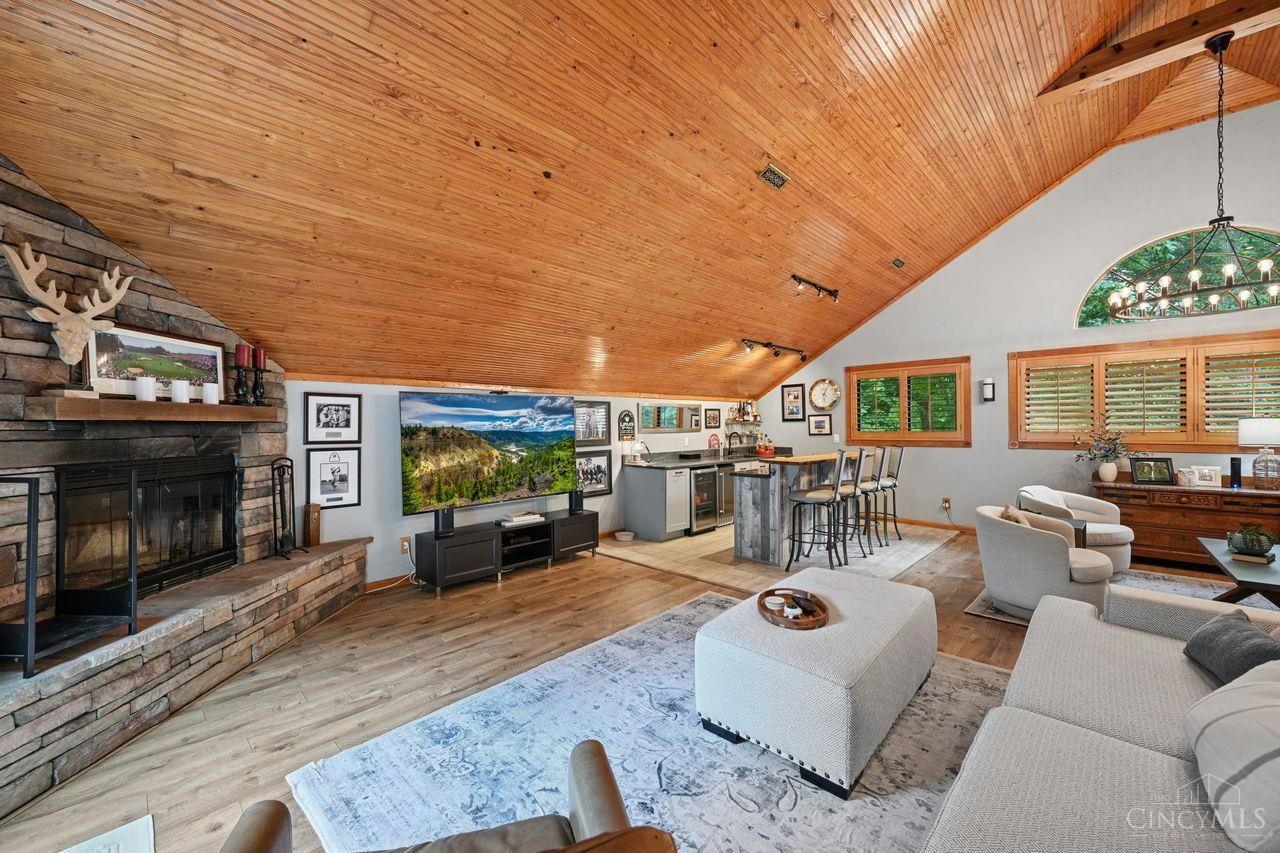 2958 Wooded Vista Court