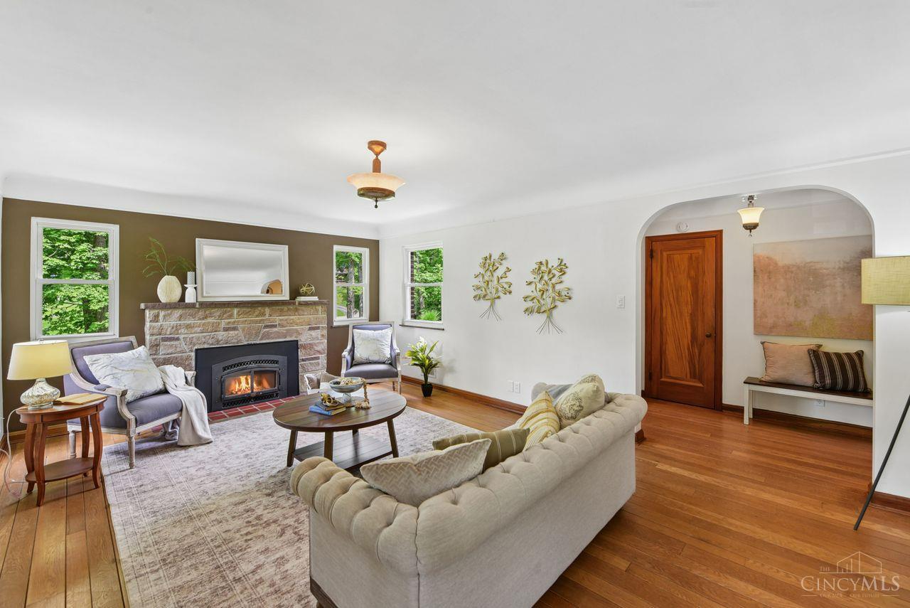7121 Paddison Road