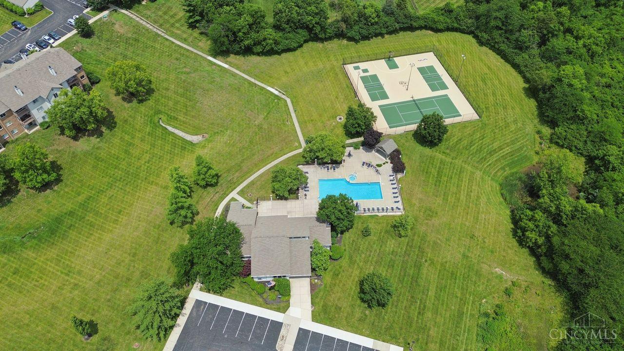 8919 Eagleview Drive 3