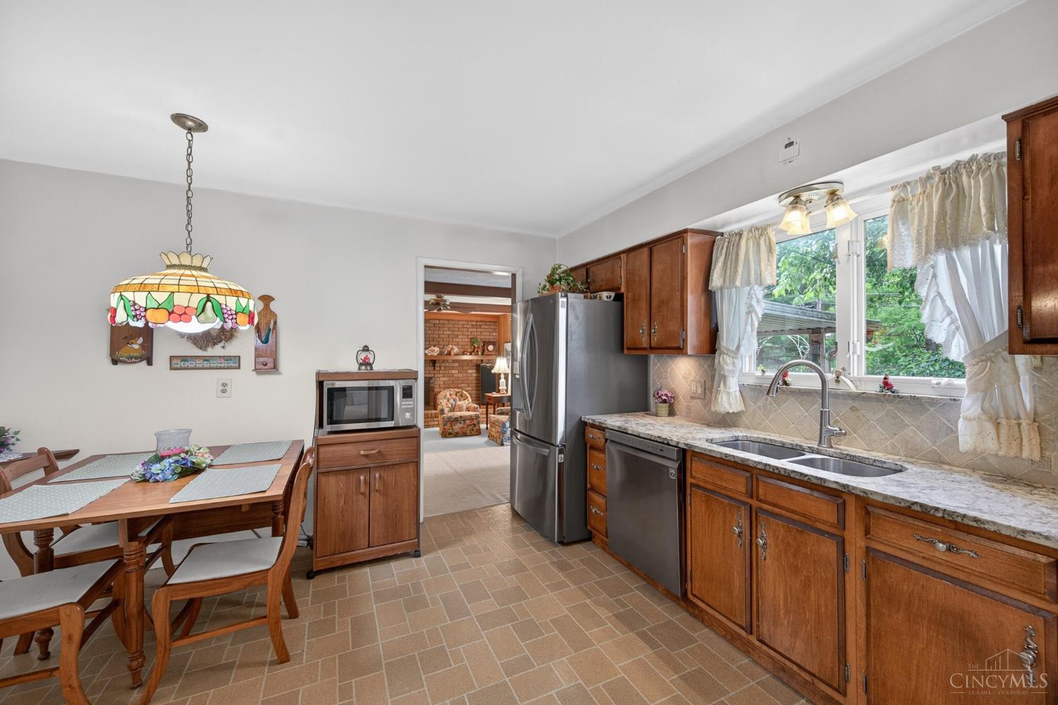 7087 Wyandotte Drive