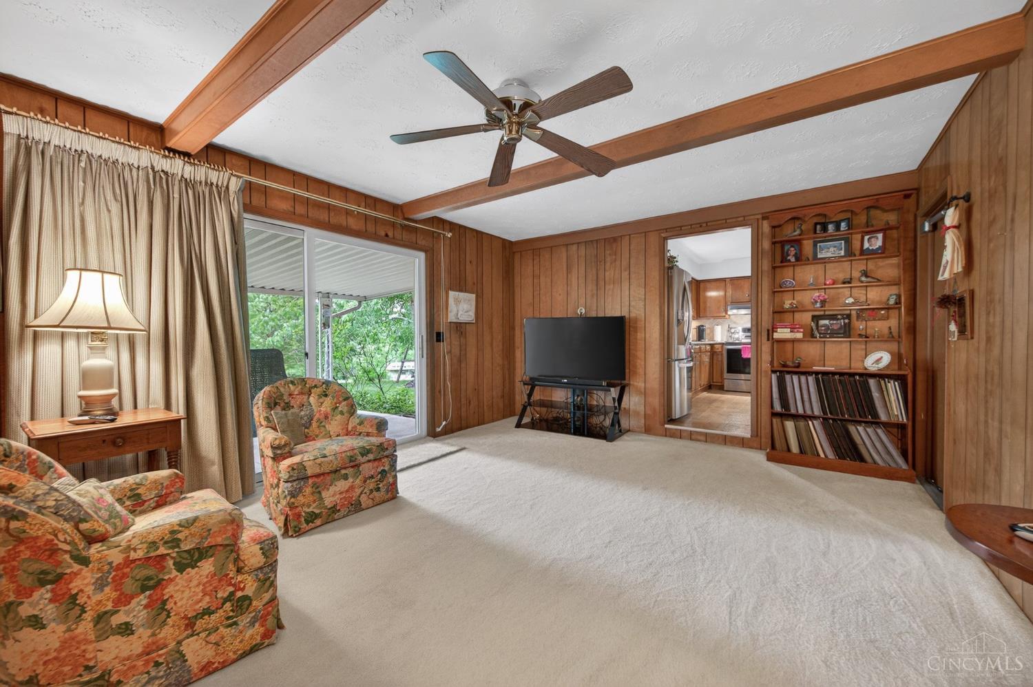 7087 Wyandotte Drive