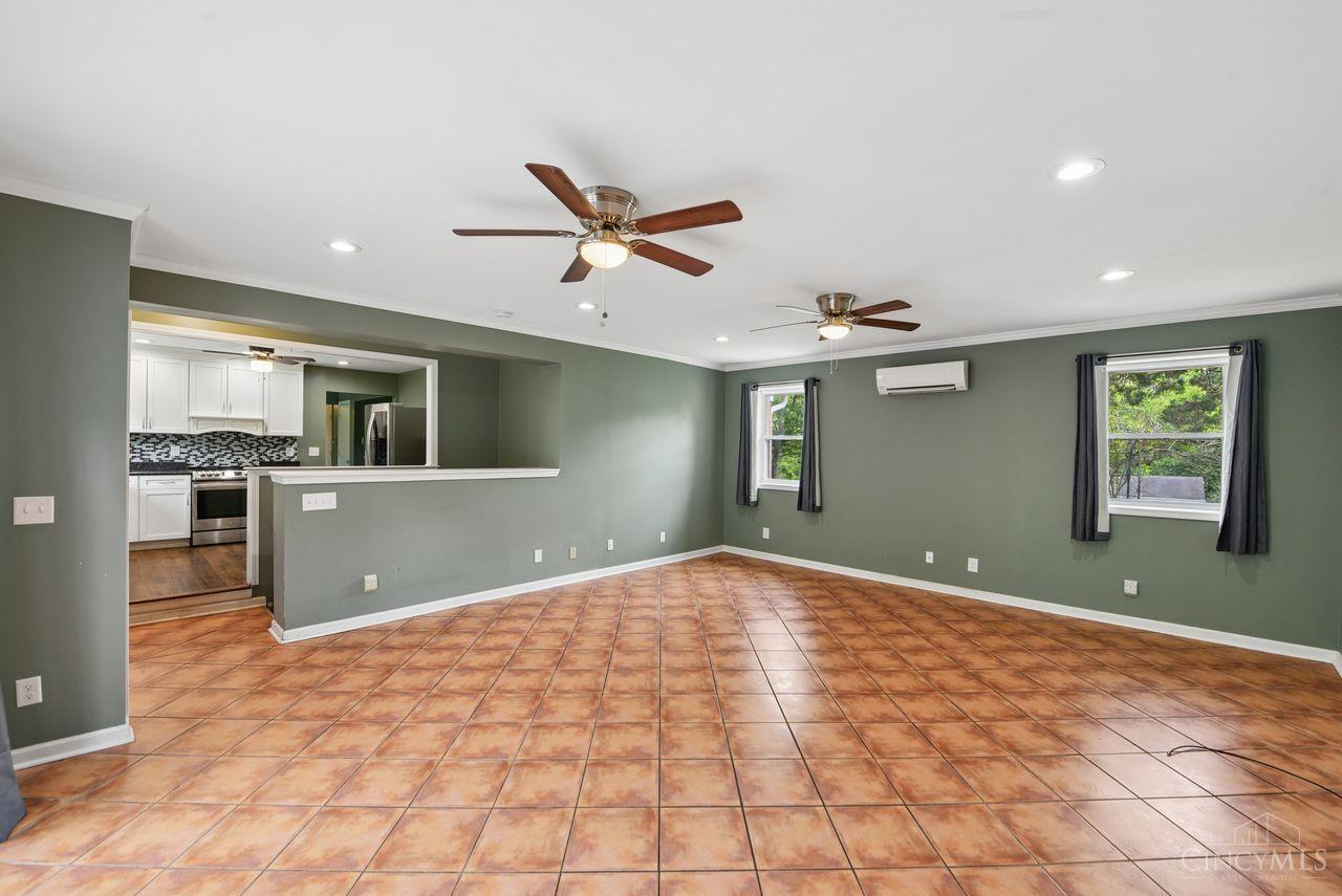 10421 Twinkle Lane