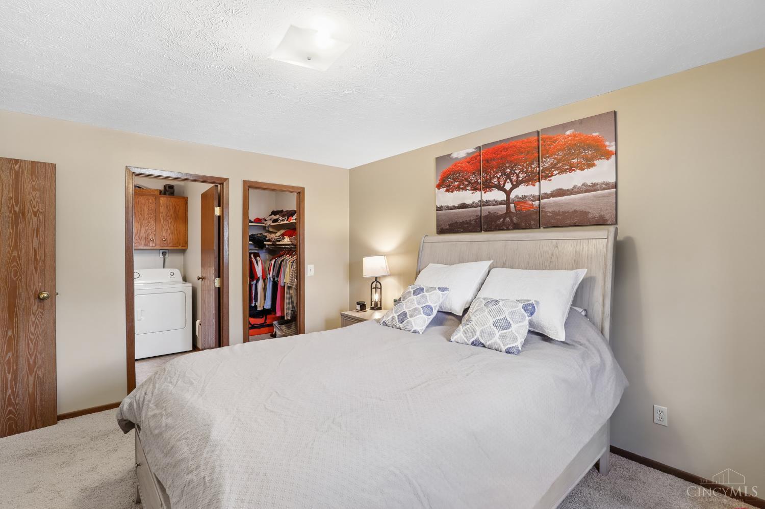 539 Davis Road 8