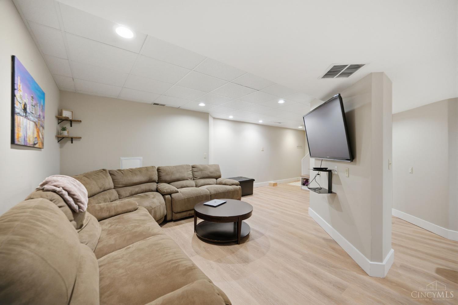 7229 Camargowoods Drive