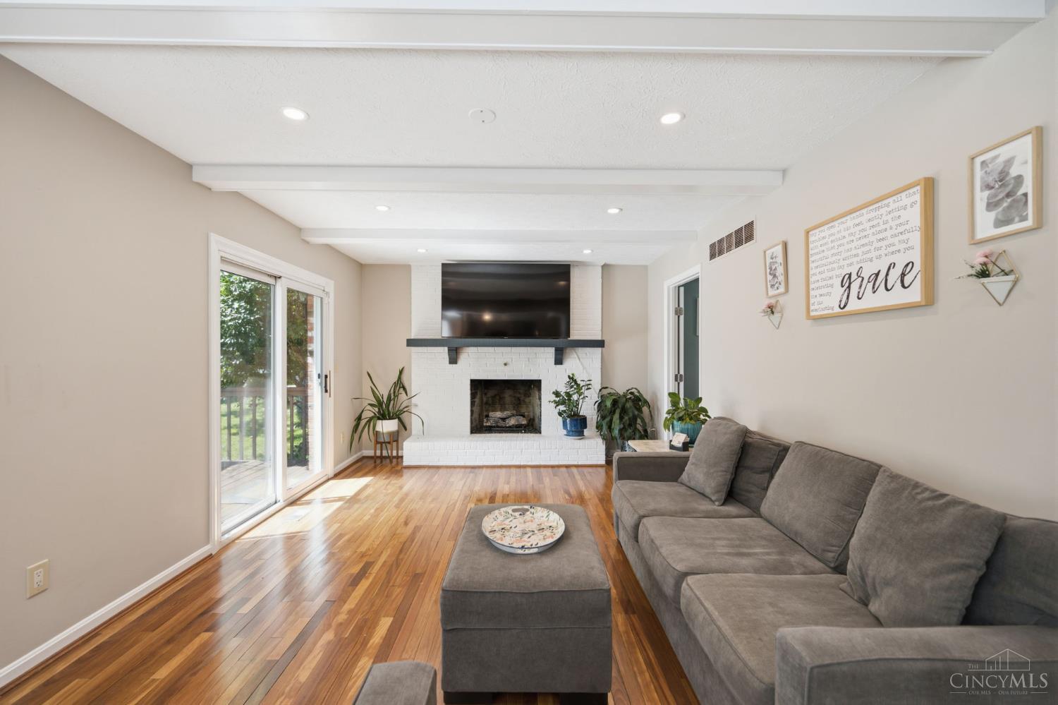 7229 Camargowoods Drive