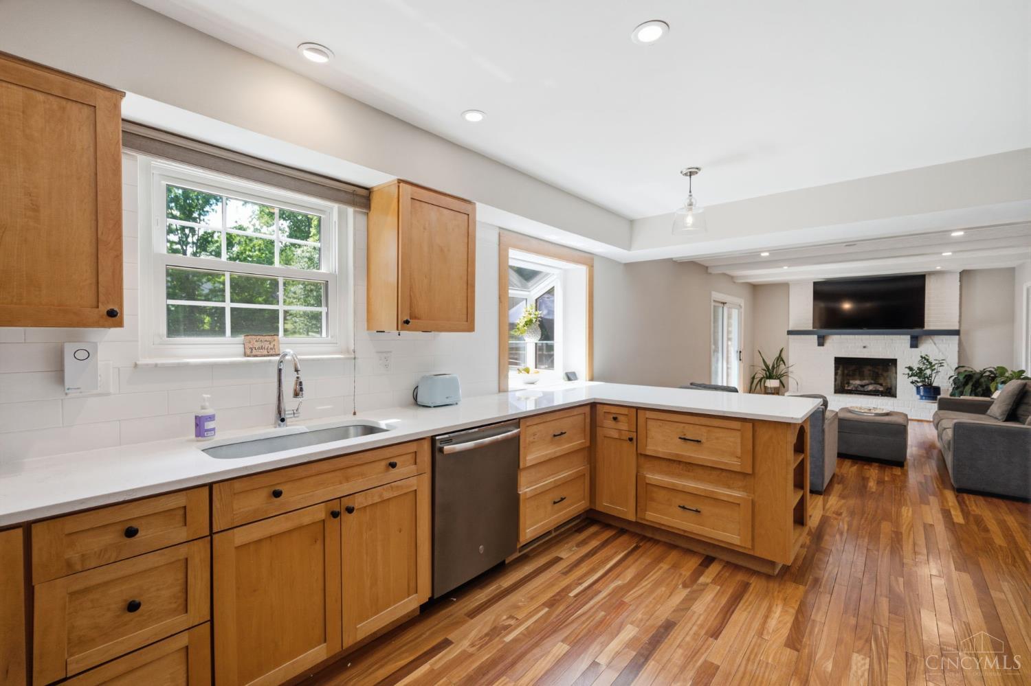 7229 Camargowoods Drive