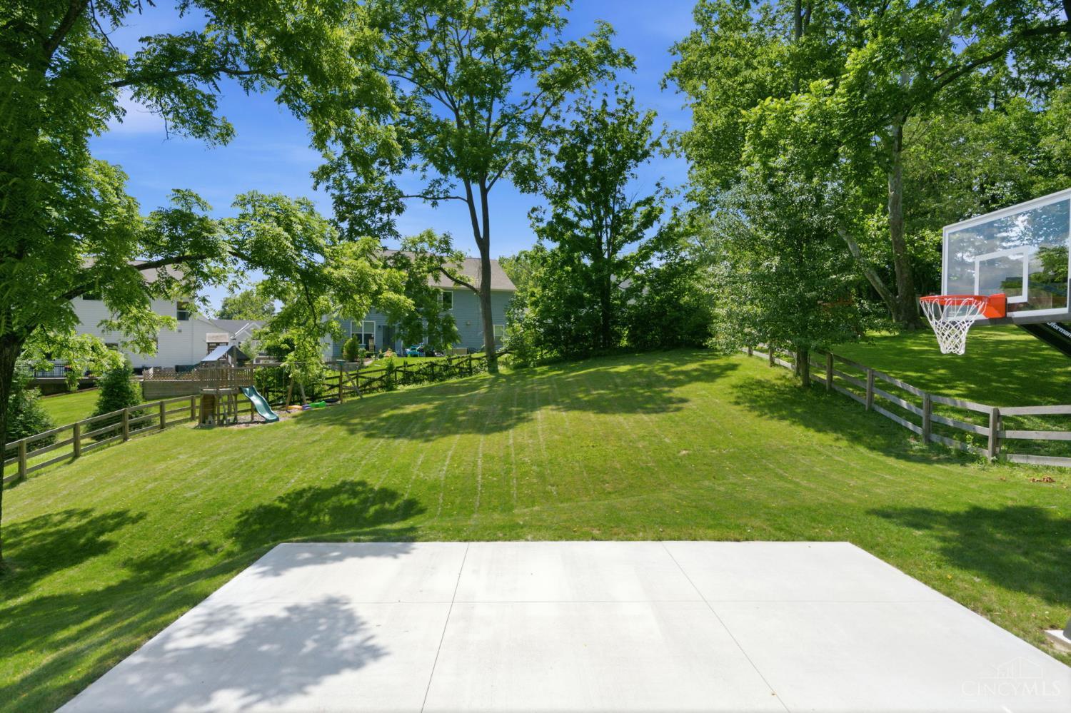 7229 Camargowoods Drive