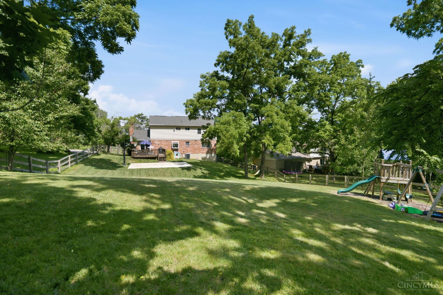 7229 Camargowoods Drive