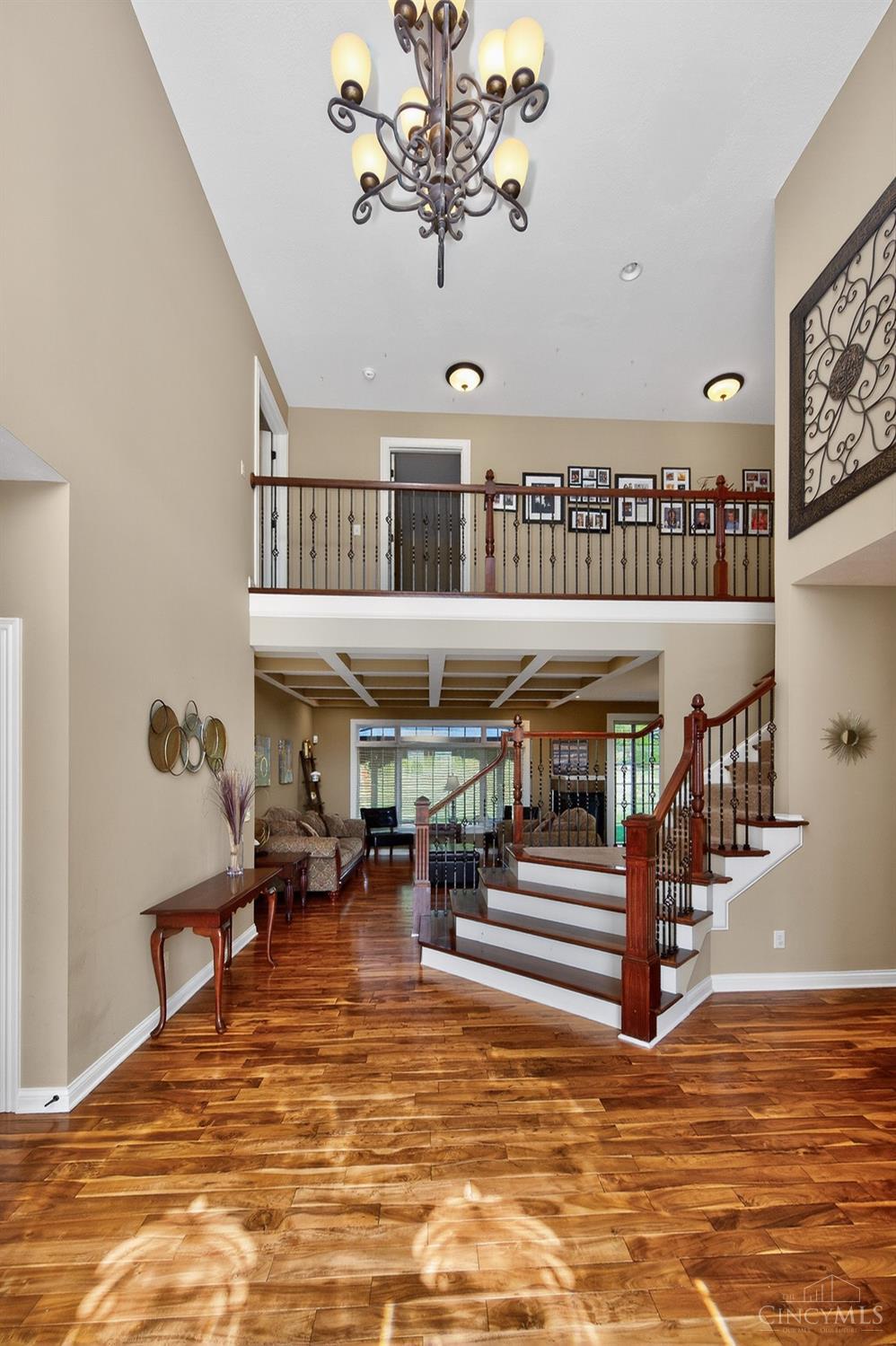 295 Hampton Place