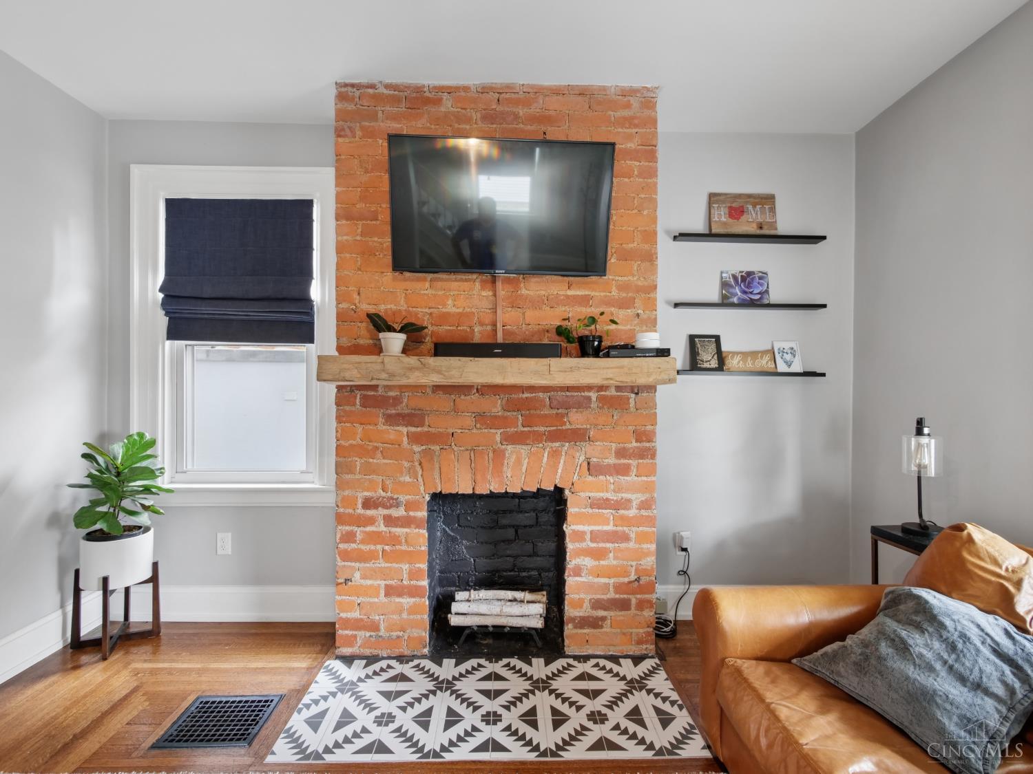 2204 Kenilworth Ave.