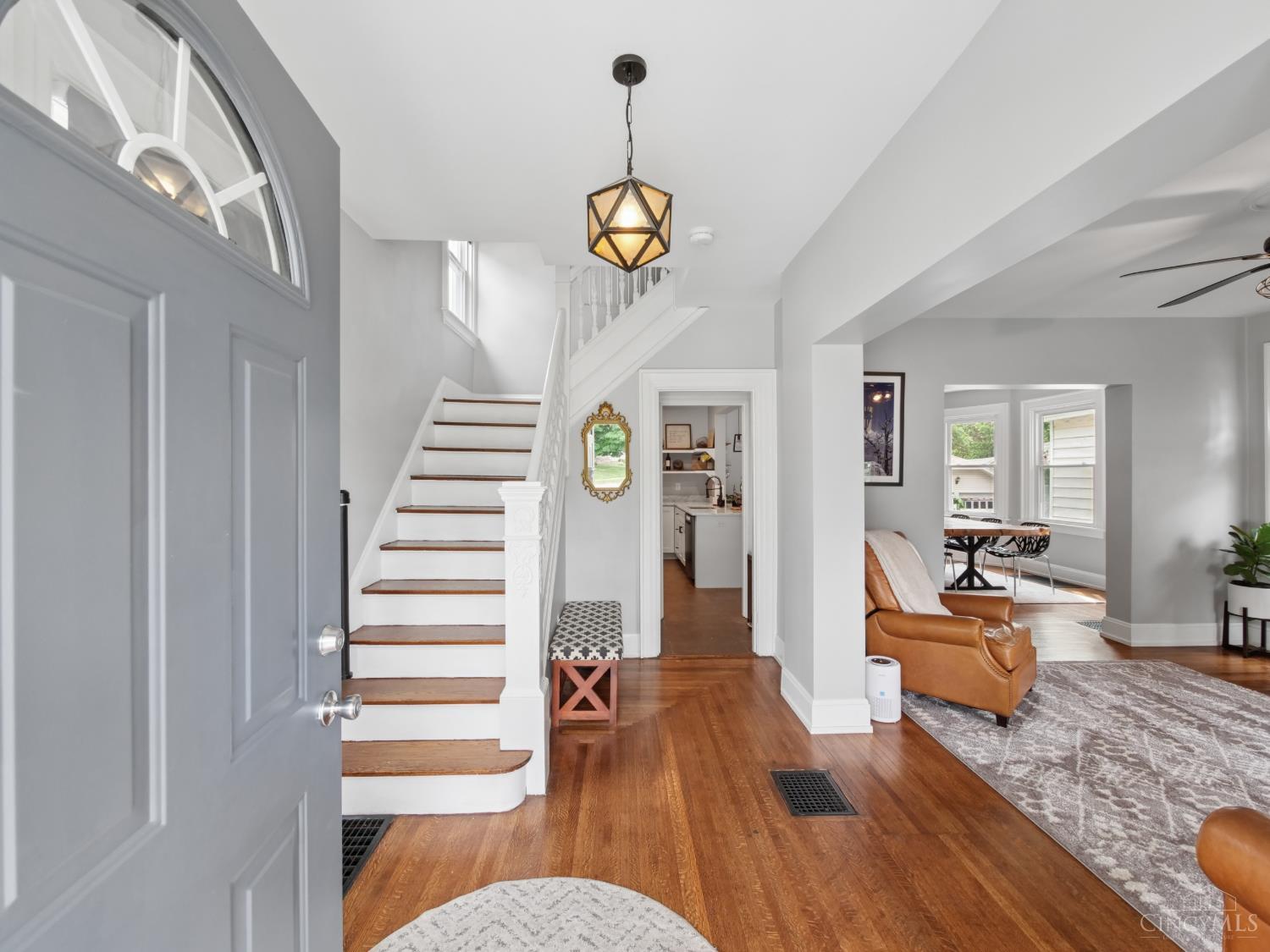 2204 Kenilworth Ave.