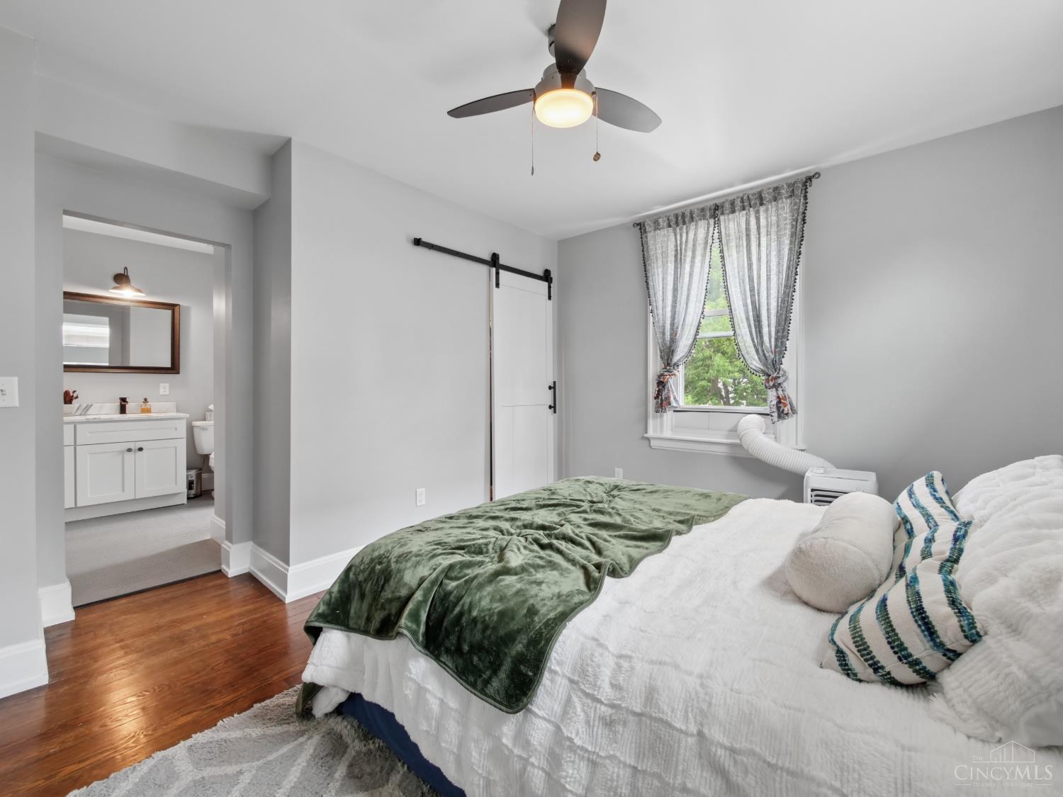 2204 Kenilworth Ave.