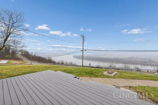 2545 Cliff Road