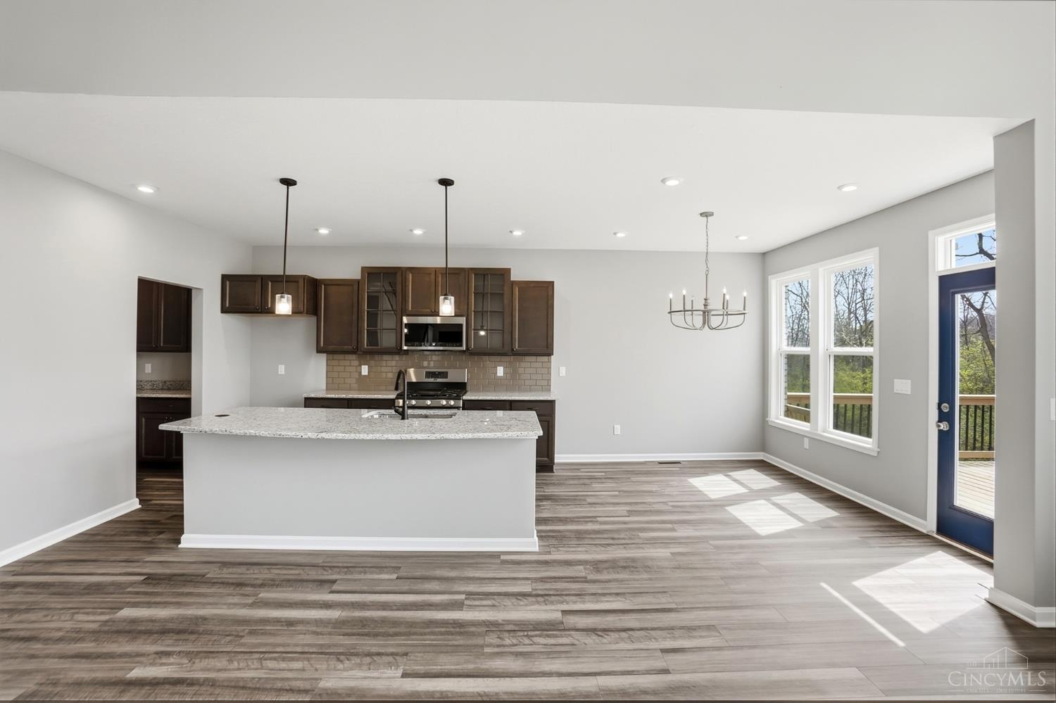 2615 Golden Leaf Drive