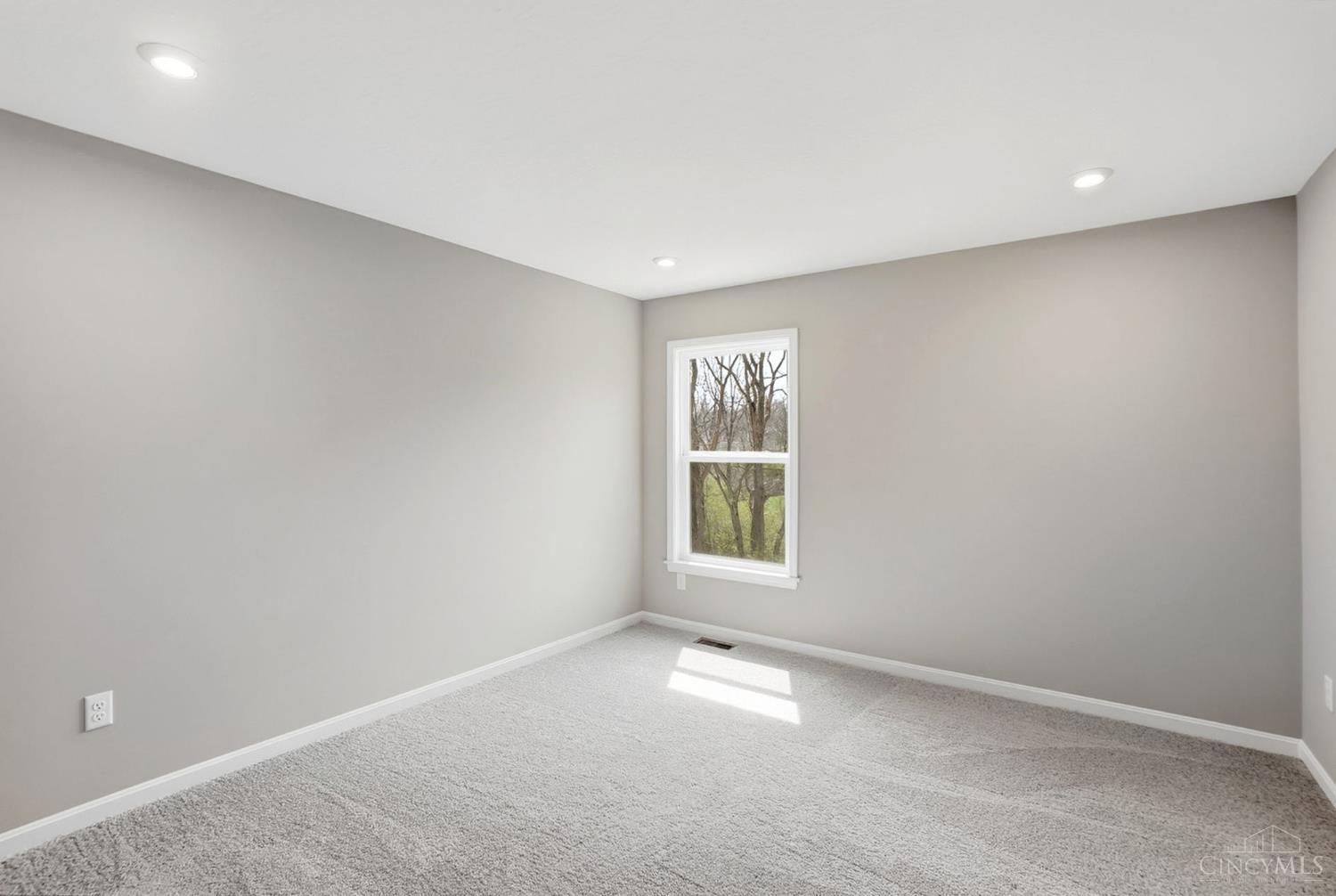 2615 Golden Leaf Drive