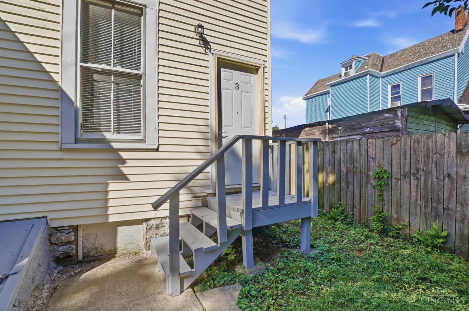 506 Maple Street