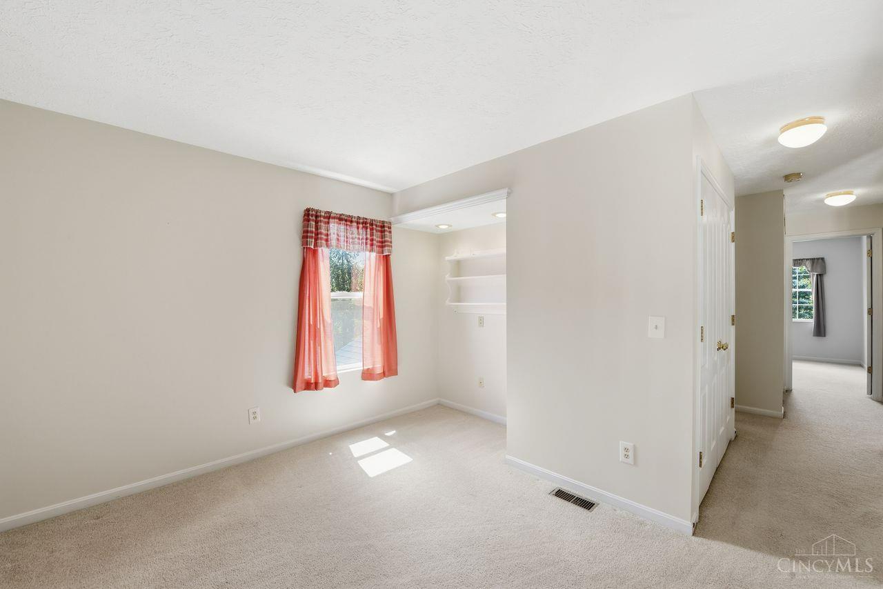 490 Madeira Court