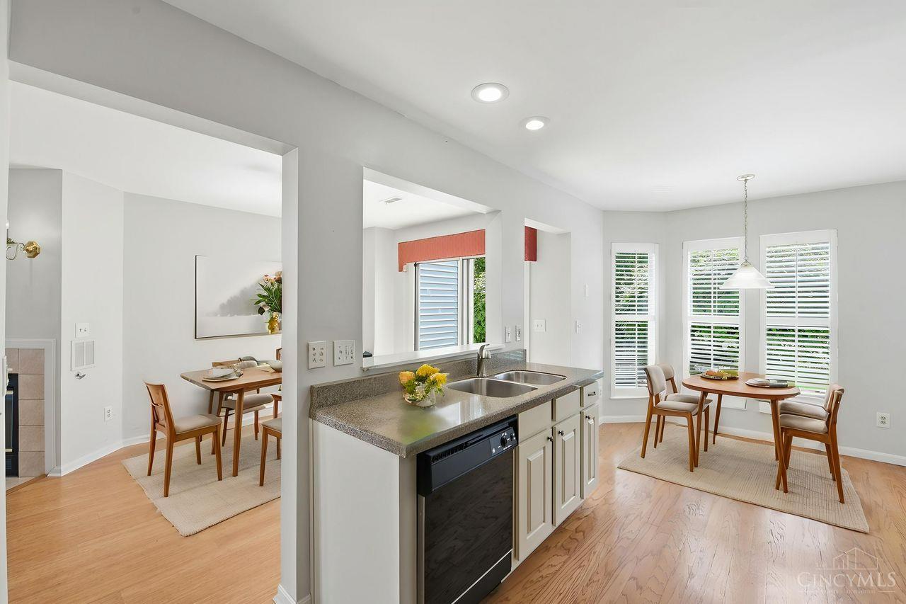 490 Madeira Court