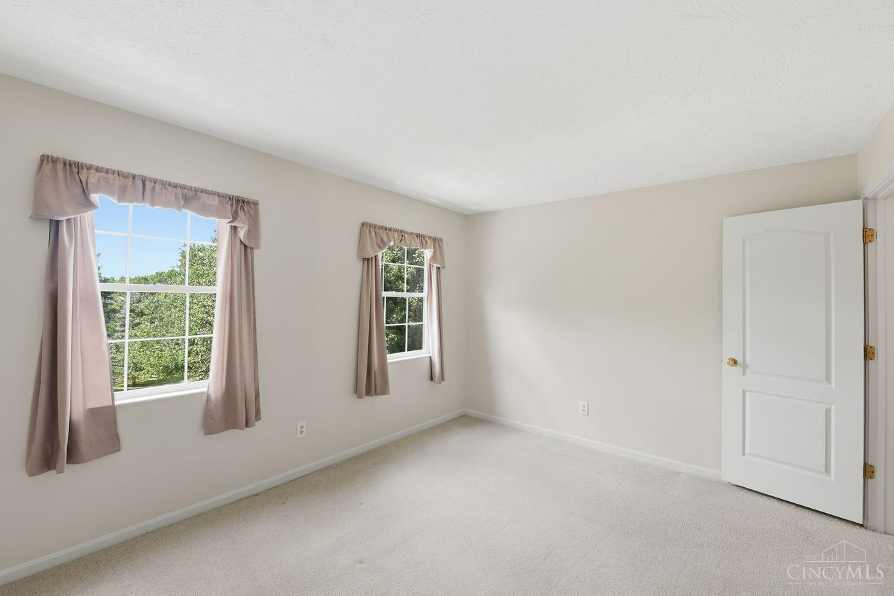 490 Madeira Court