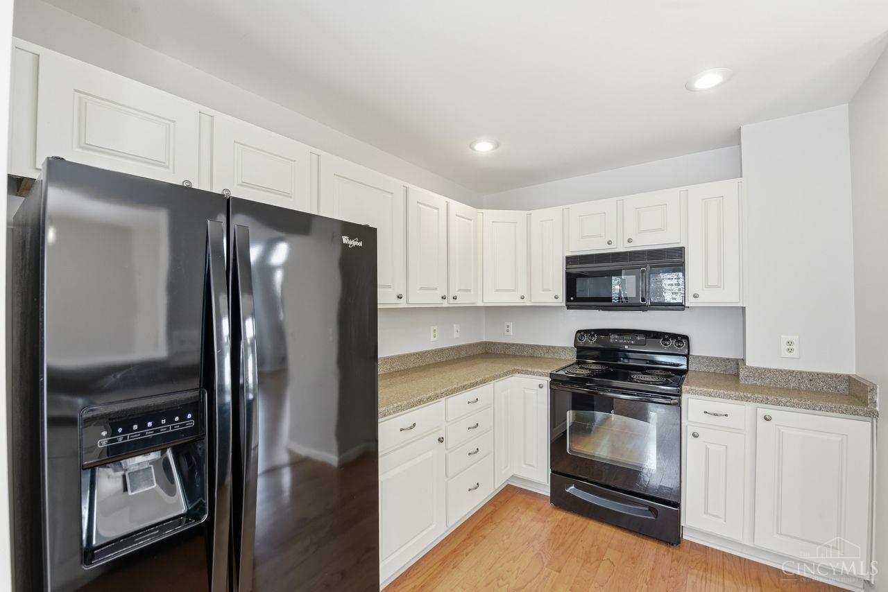 490 Madeira Court