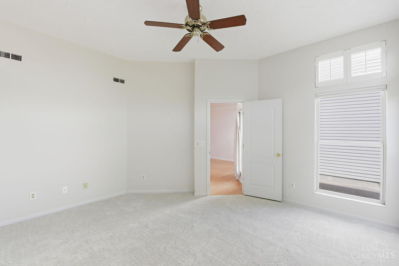 490 Madeira Court