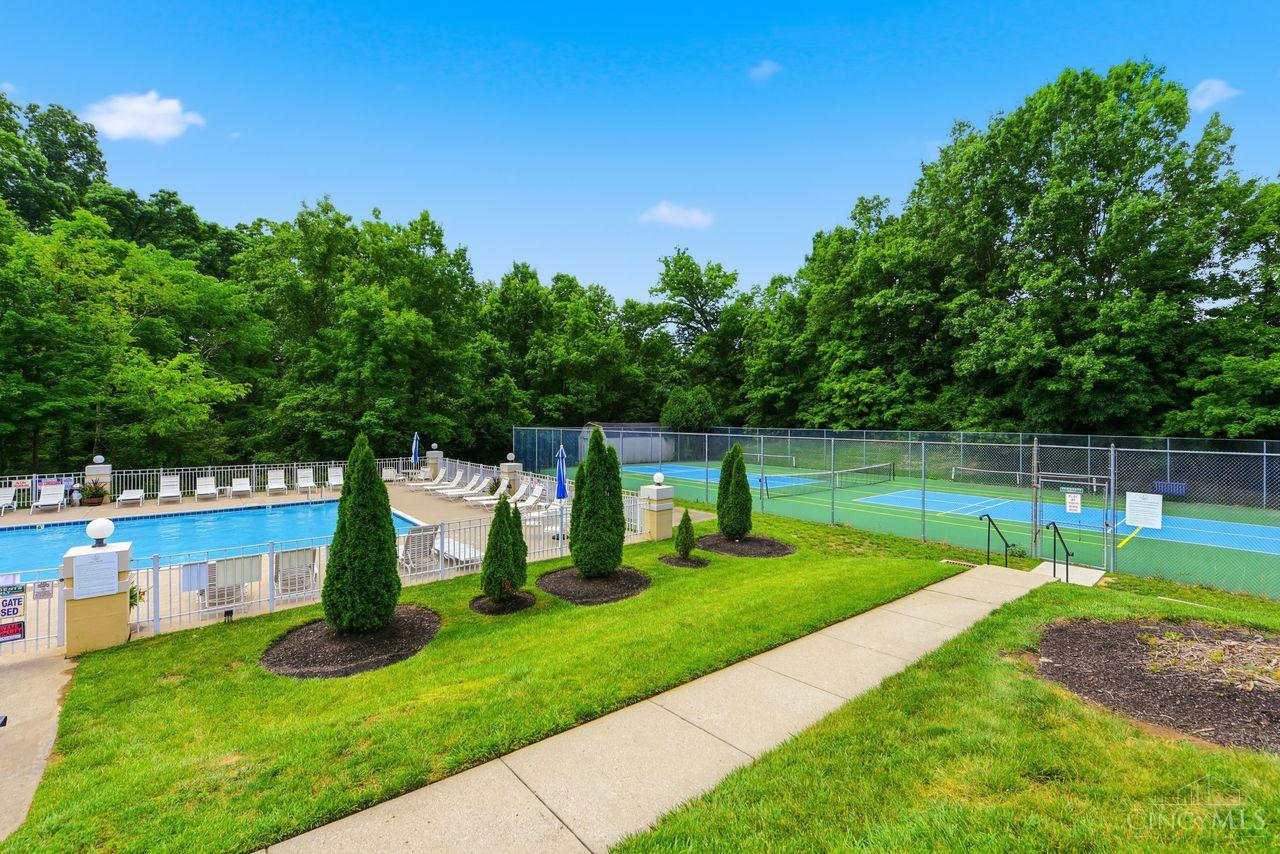 490 Madeira Court