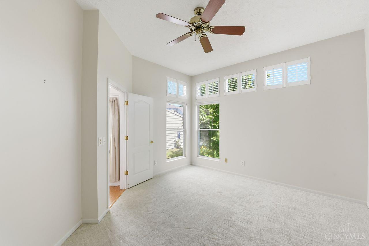 490 Madeira Court
