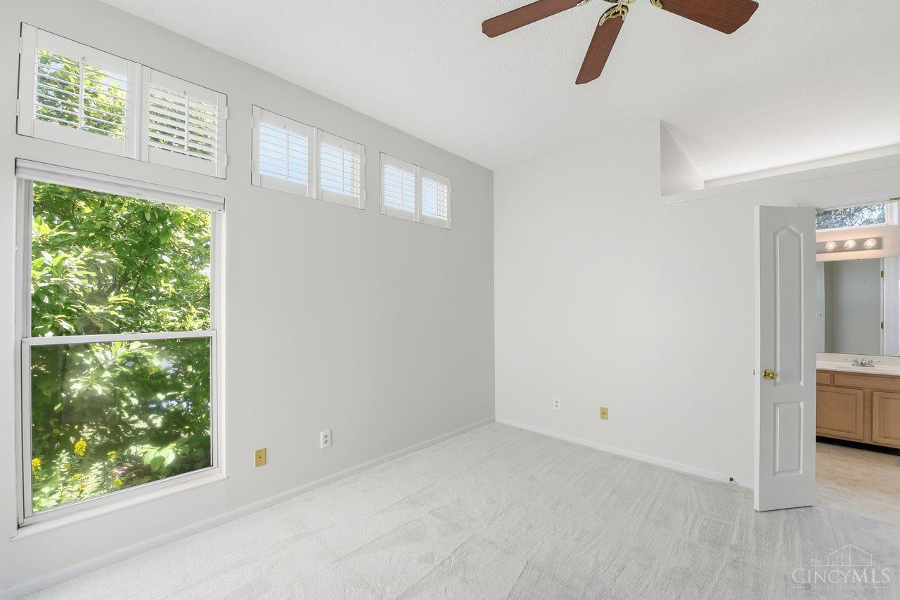 490 Madeira Court