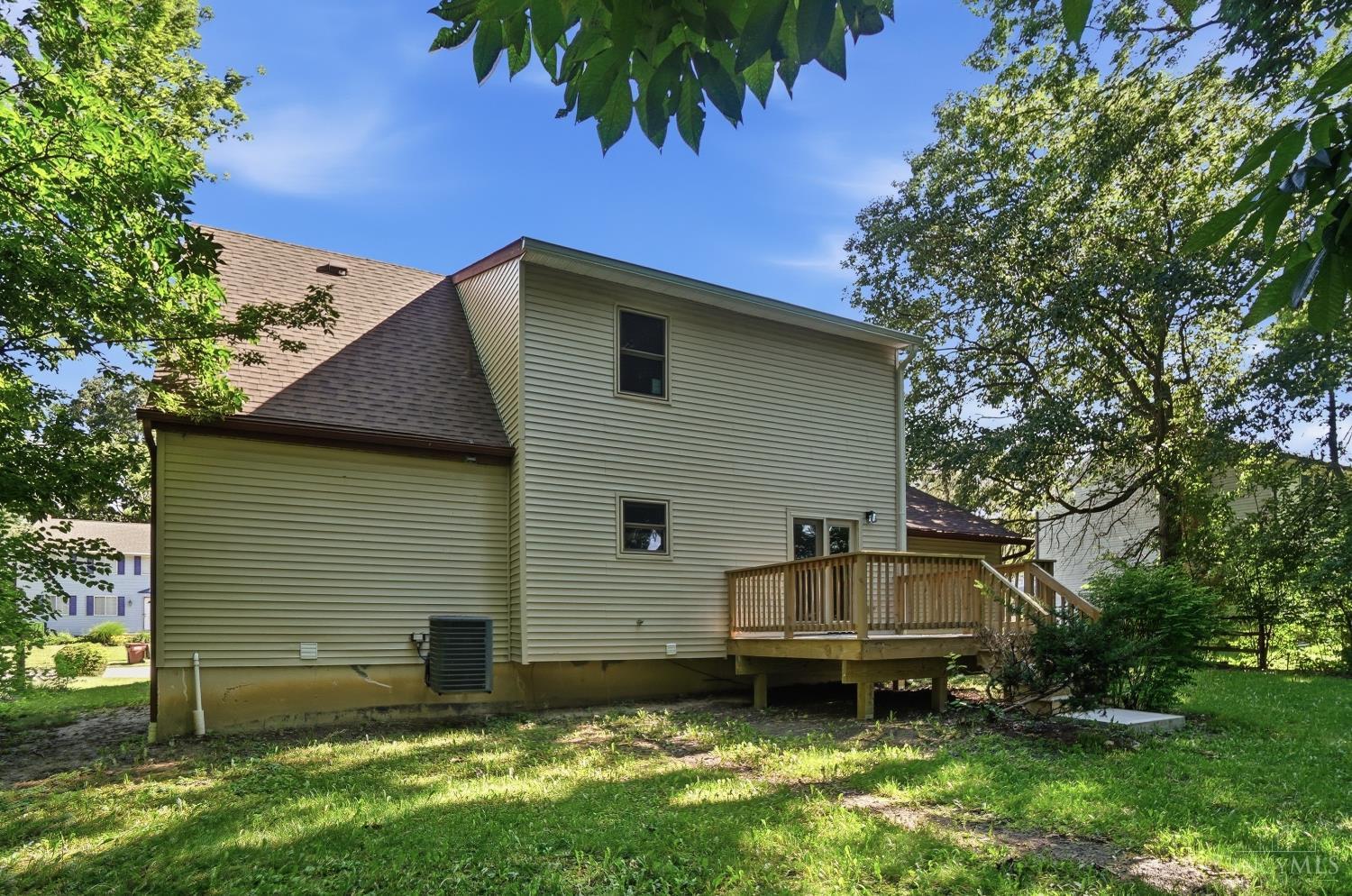 1563 Lemontree Drive