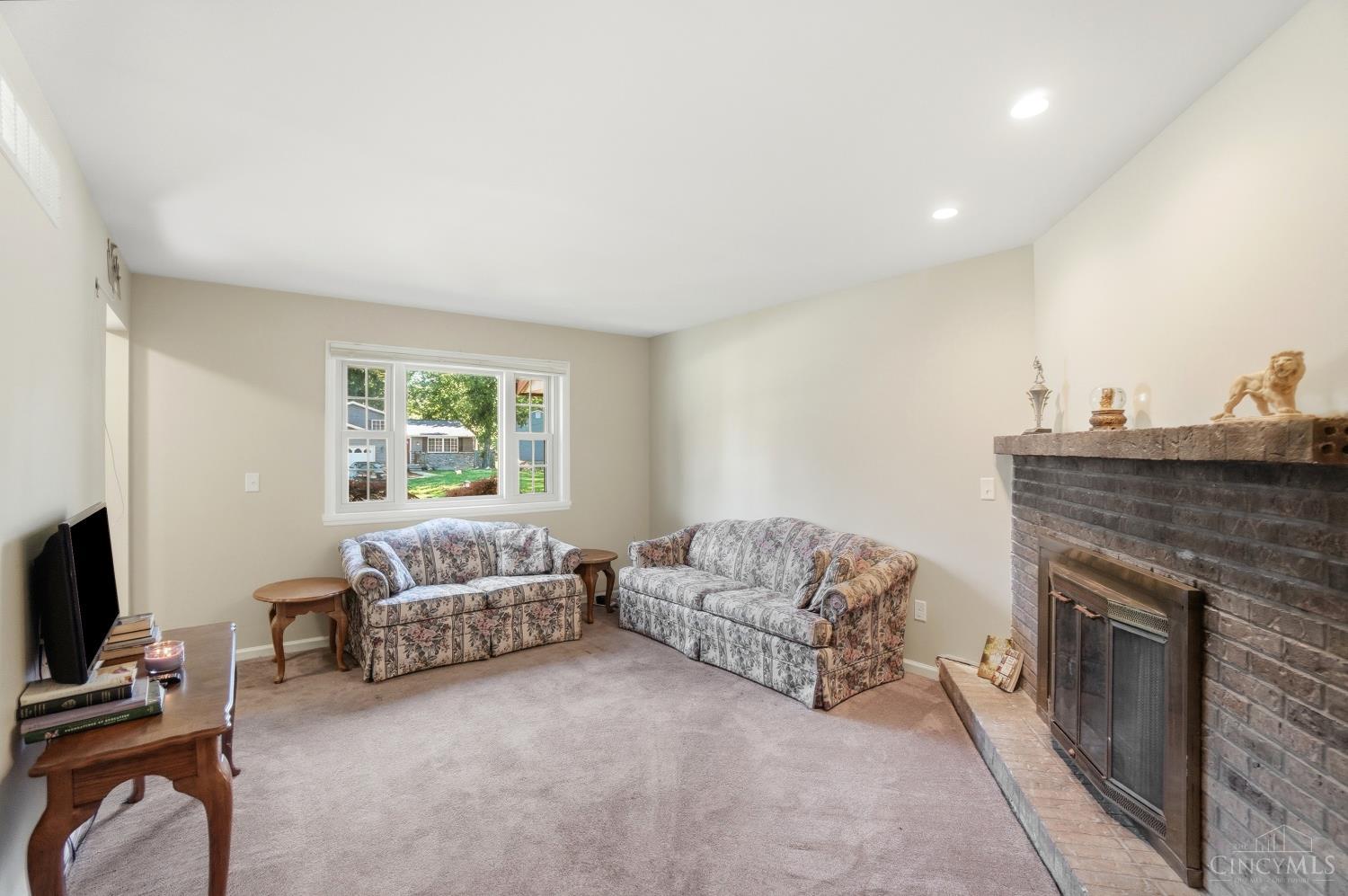 1563 Lemontree Drive