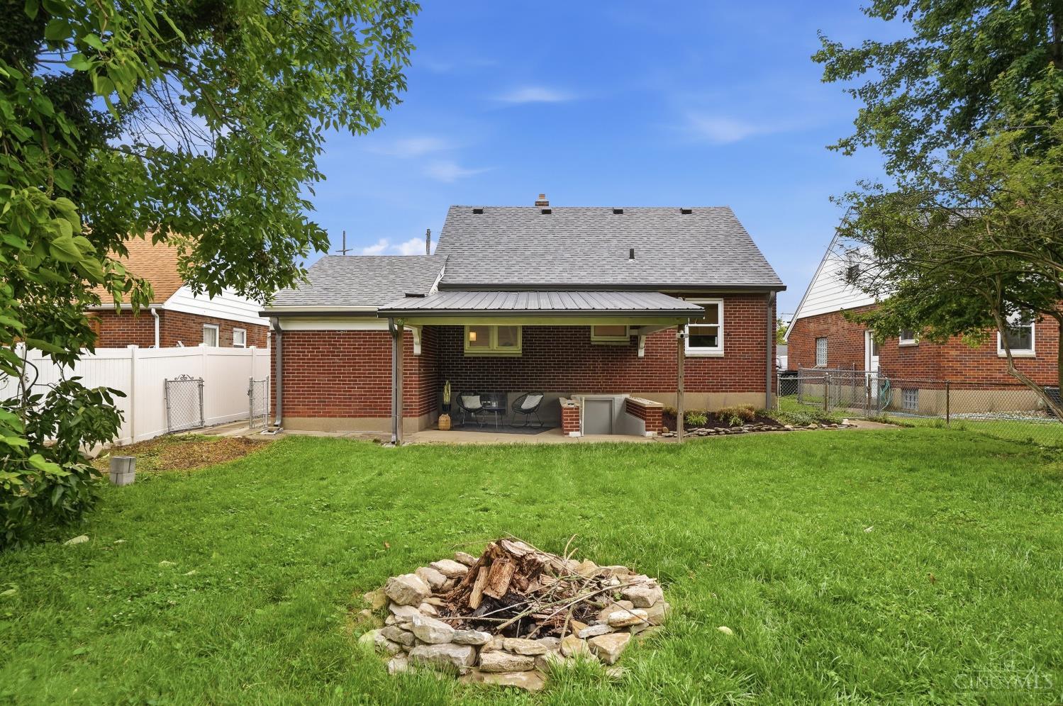 4109 Orchard Lane