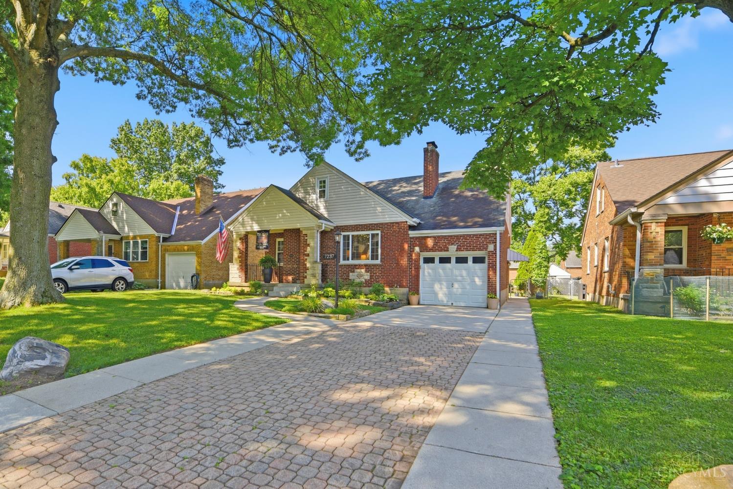 7237 Garden Road