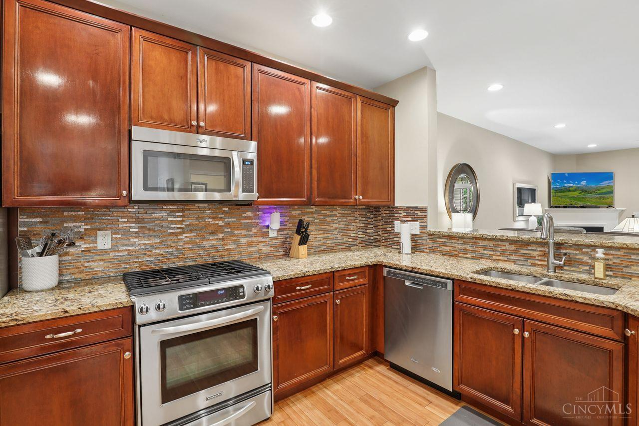 828 Town Scapes Court