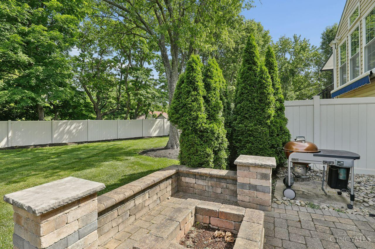 828 Town Scapes Court