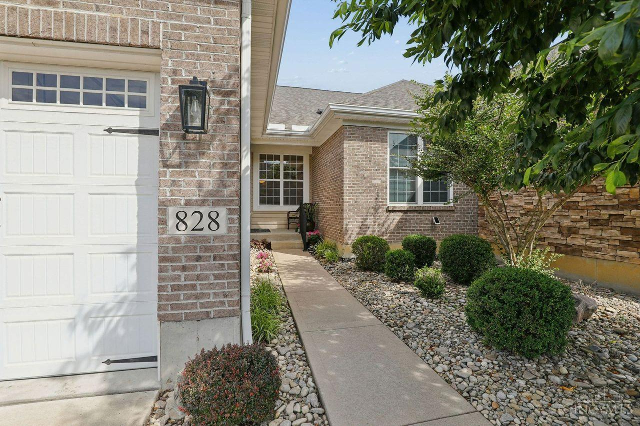 828 Town Scapes Court