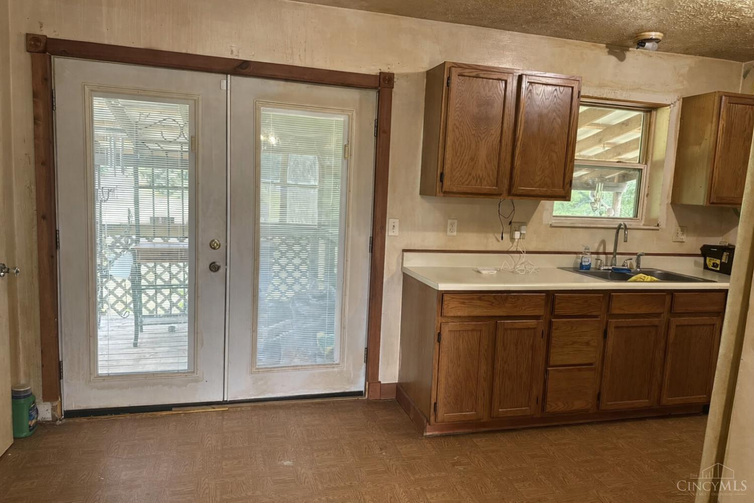 2333 Tucker Road