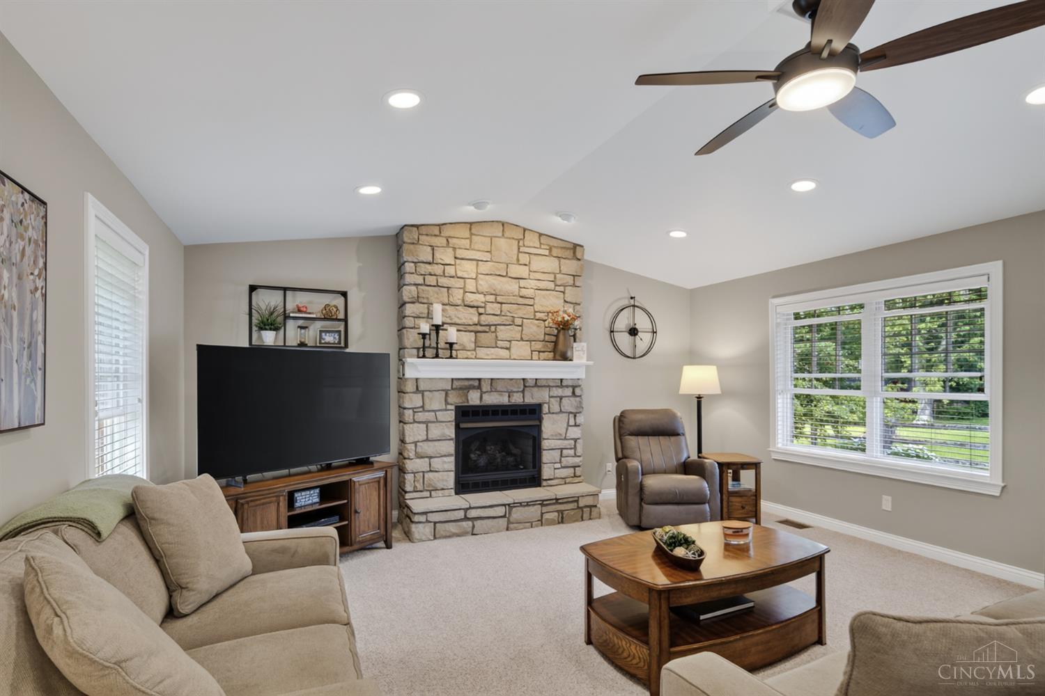 5508 Cleander Dr