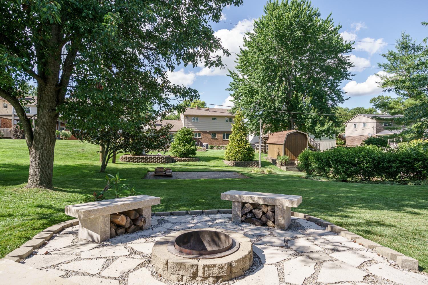 5508 Cleander Dr