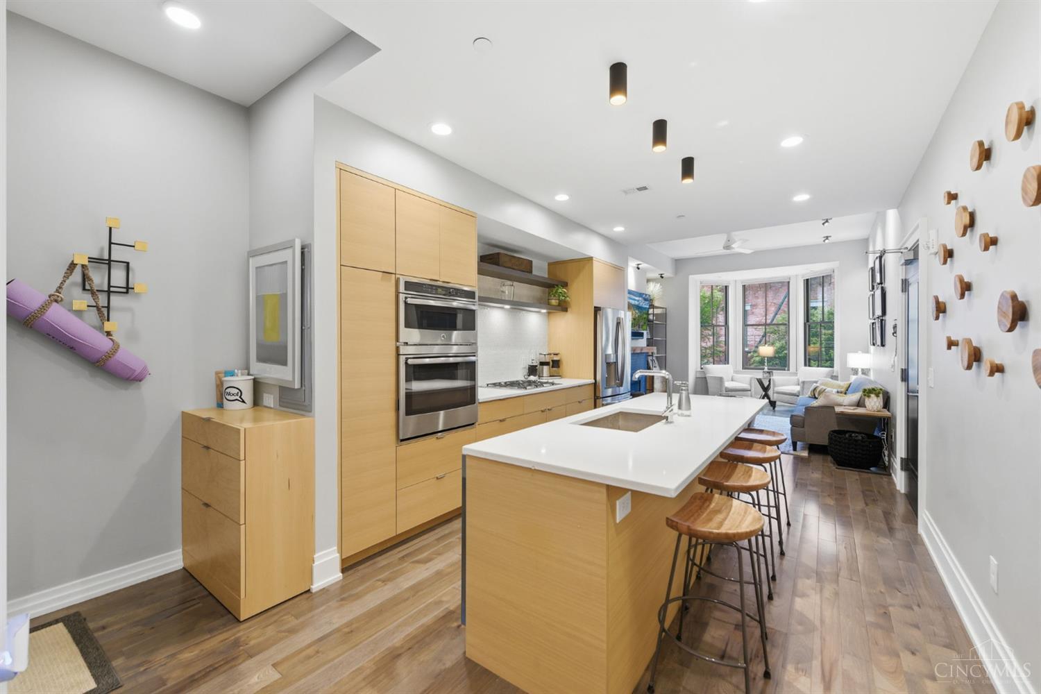 131 W Fifteenth Street 2B