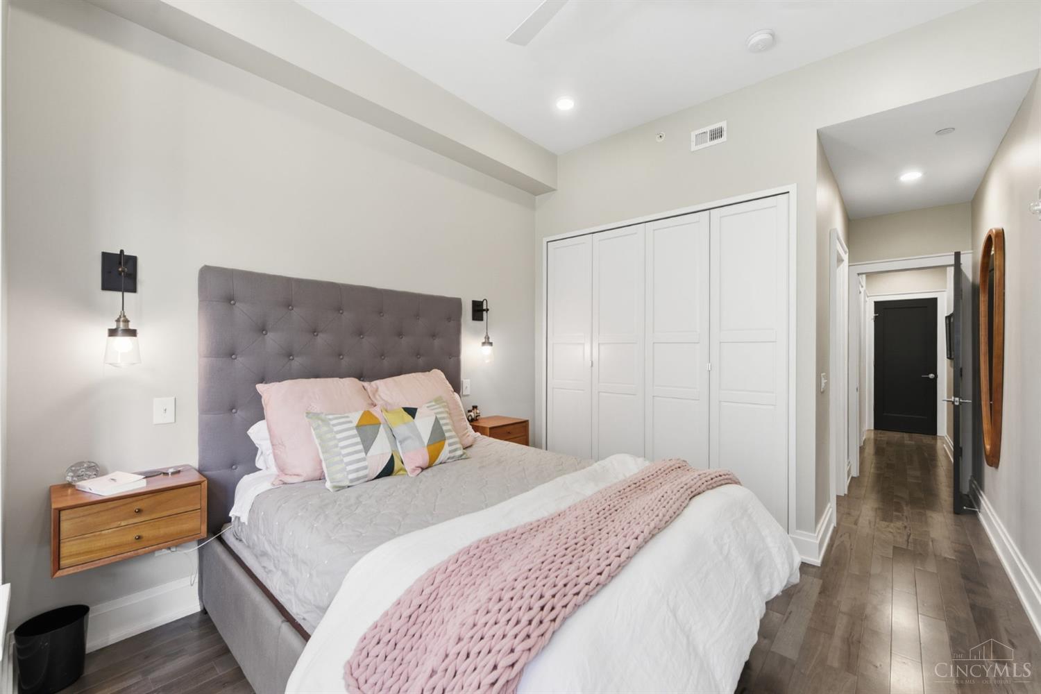 131 W Fifteenth Street 2B