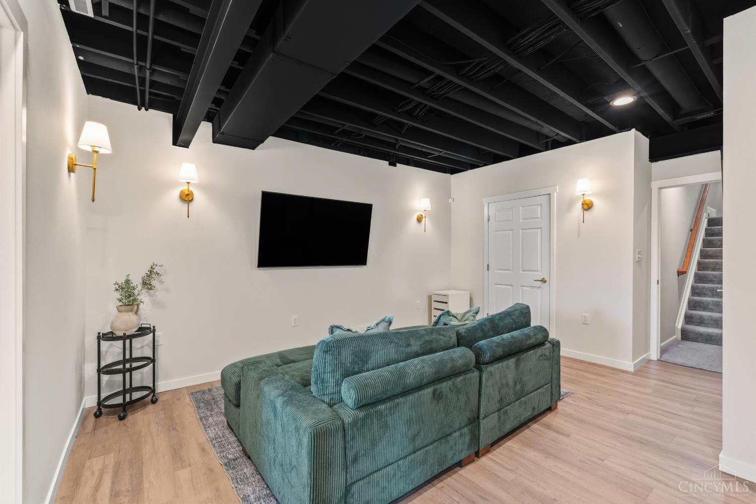 3359 Forestview Drive