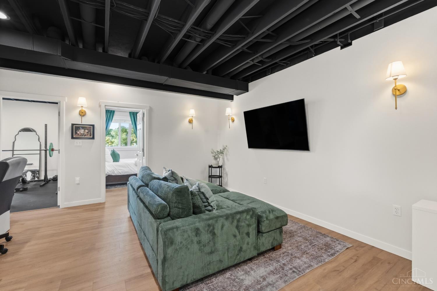 3359 Forestview Drive