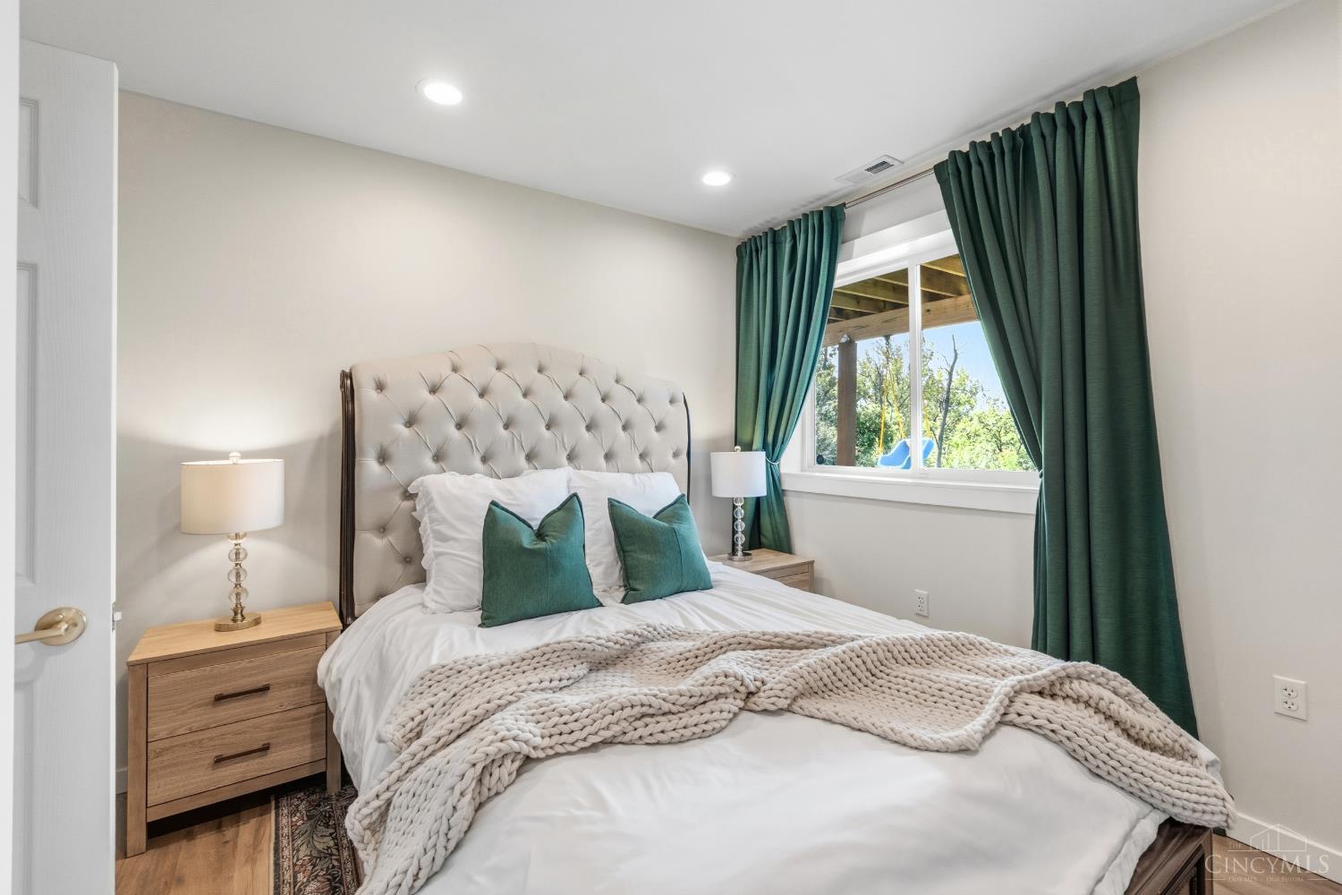 3359 Forestview Drive