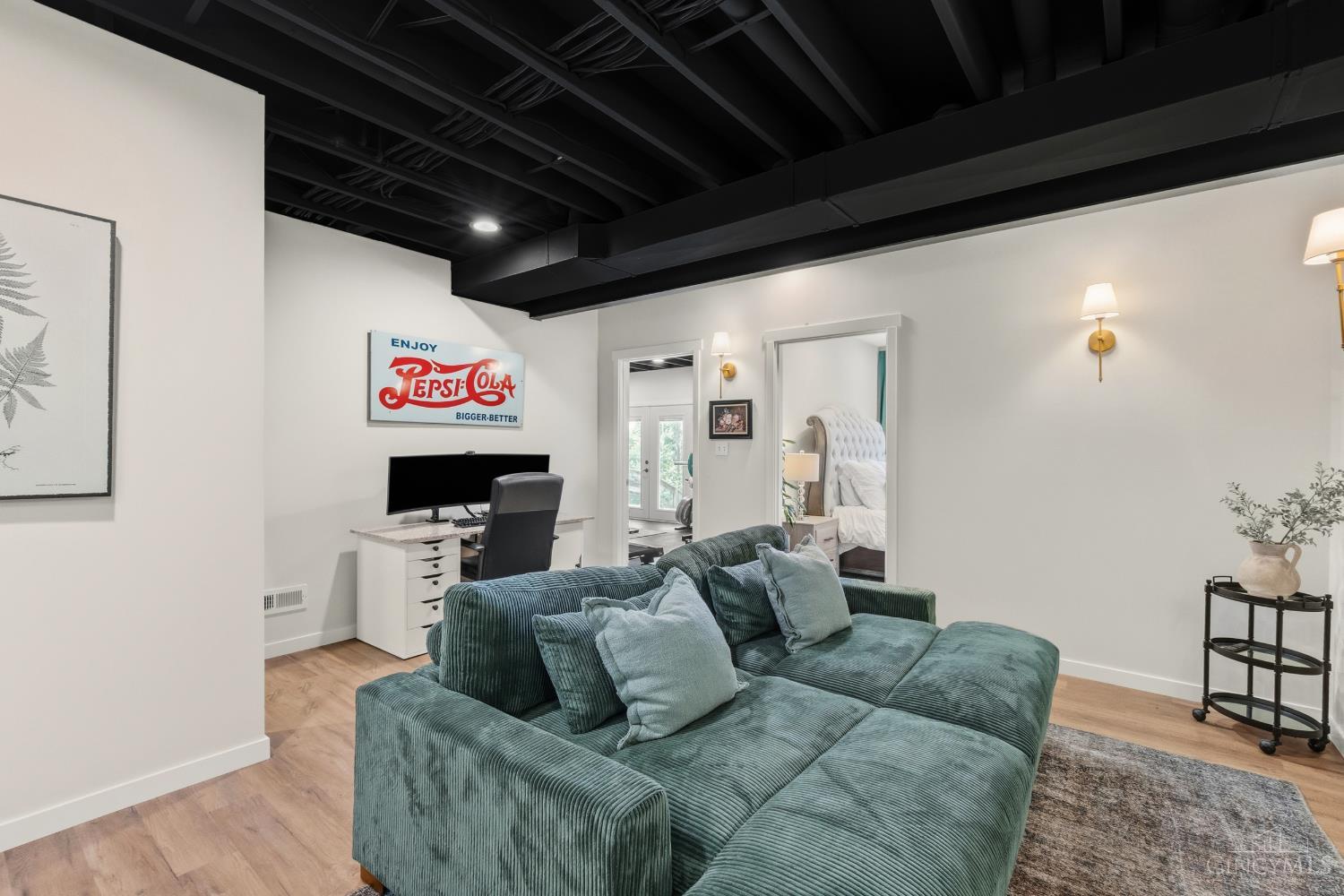 3359 Forestview Drive