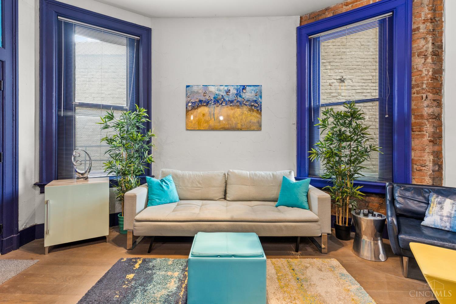 1420 Elm Street 2