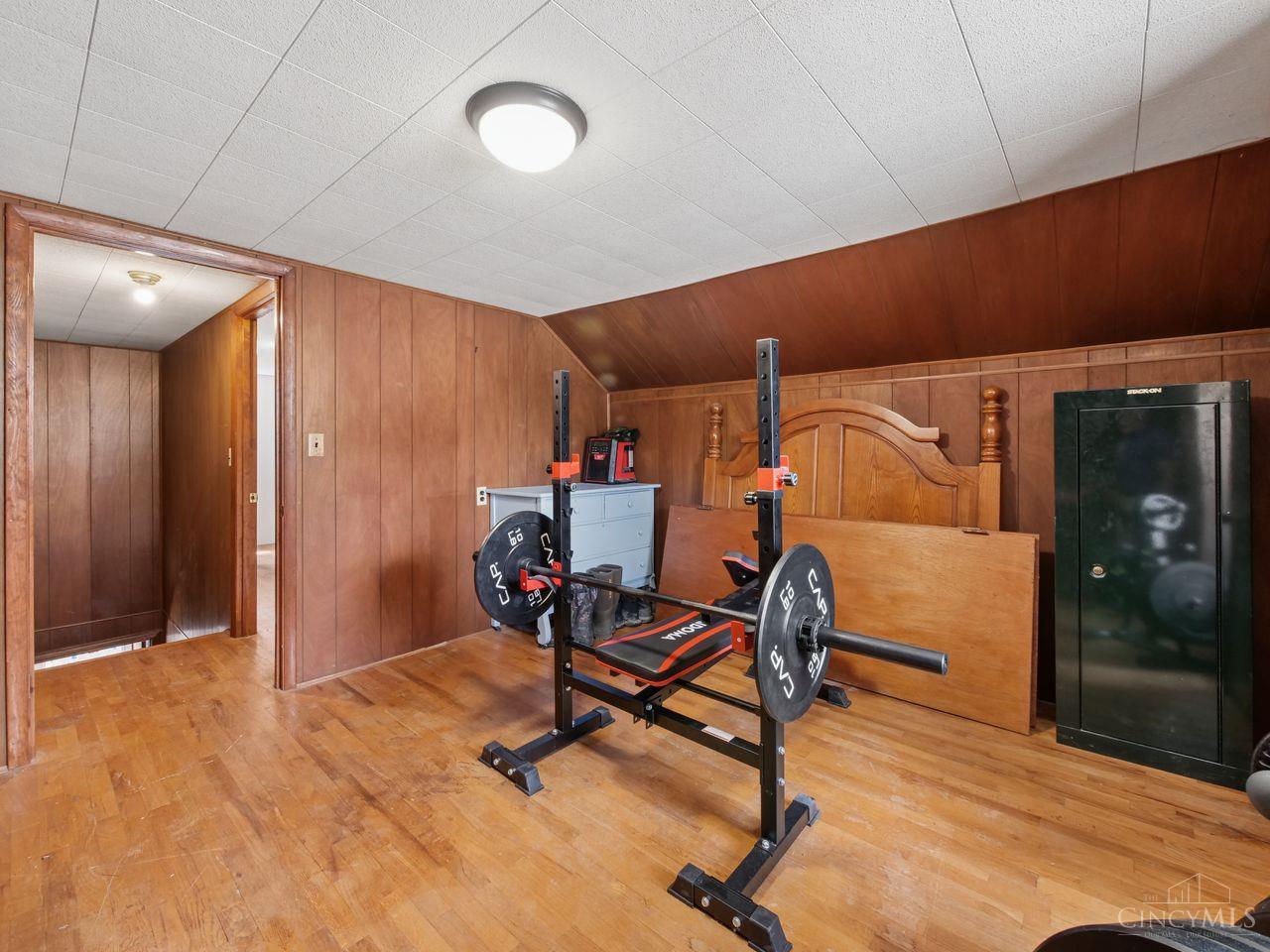 4048 State Road 252